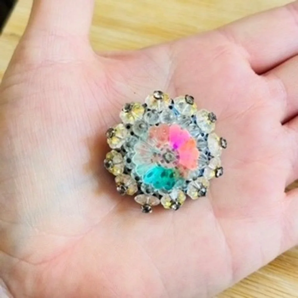 VTG Aurora Borealis Margarita‎ Crystal Cluster Brooch Pin Jeweled Retro Rainbow